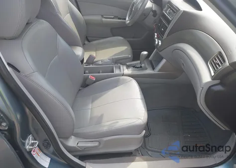 2010 Subaru Forester 2.5X Limited из США, поврежденный, VIN JF2SH6DC9AH777211